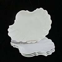 White Dinner Plates, Shell Design, Clam Shape, Set of 4, Deep Relief, Scalloped Edges, by Renaldizs Fine China of Japan, Wedding Gift