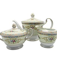 Noritake Tea Set Colby Blue Rim, Teapot, Lidded Sugar Bowl, Creamer Pitcher, 5pc Set, Excellent Condition