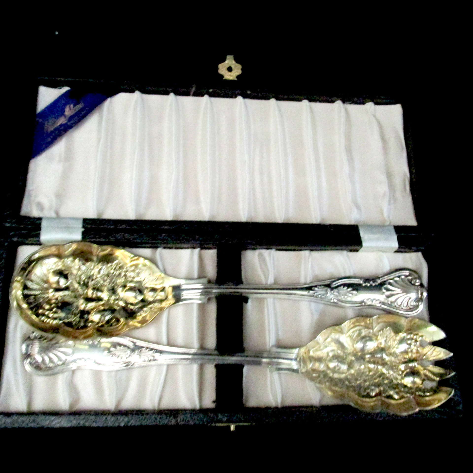Sheffield Fruit Salad Serving Utensil Set, Deep Repousse, Original Hard Storage Case, Made in England, Mid Century Dining, Make Offer