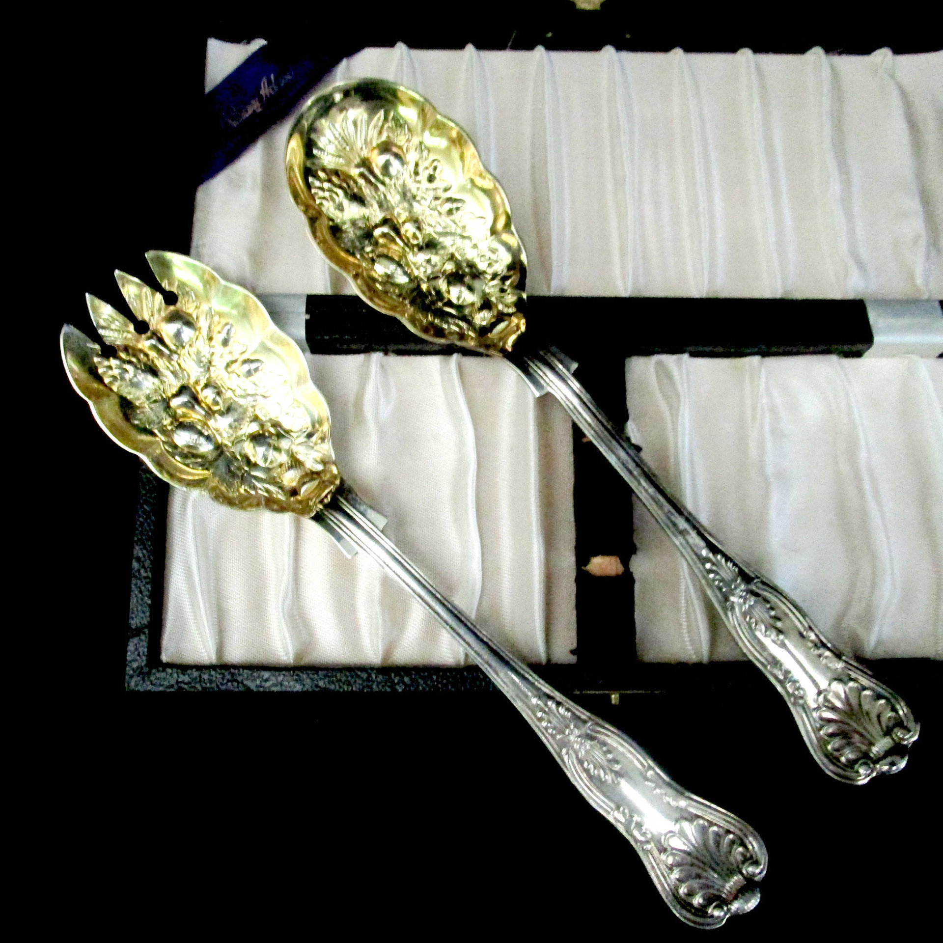 Sheffield Fruit Salad Serving Utensil Set, Deep Repousse, Original Hard Storage Case, Made in England, Mid Century Dining, Make Offer