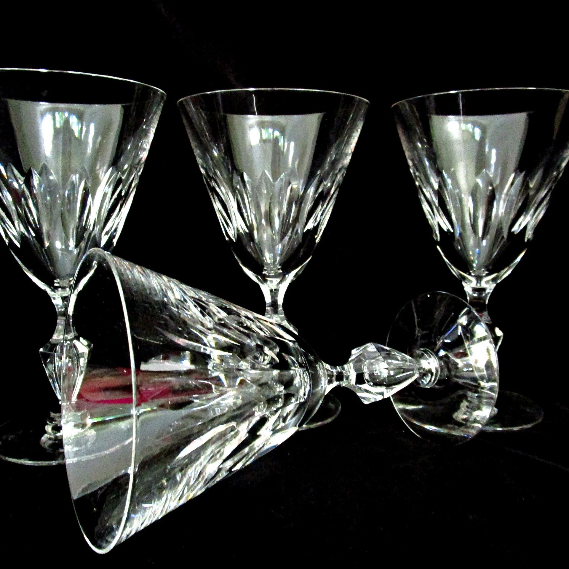 Tiffin Ashland Wine Glasses or Goblets, Tiffin Franciscan Ashland Pattern, Set of 4, 1960s, Excellent Condition, 2 Sets Avail, Vintage Gifts
