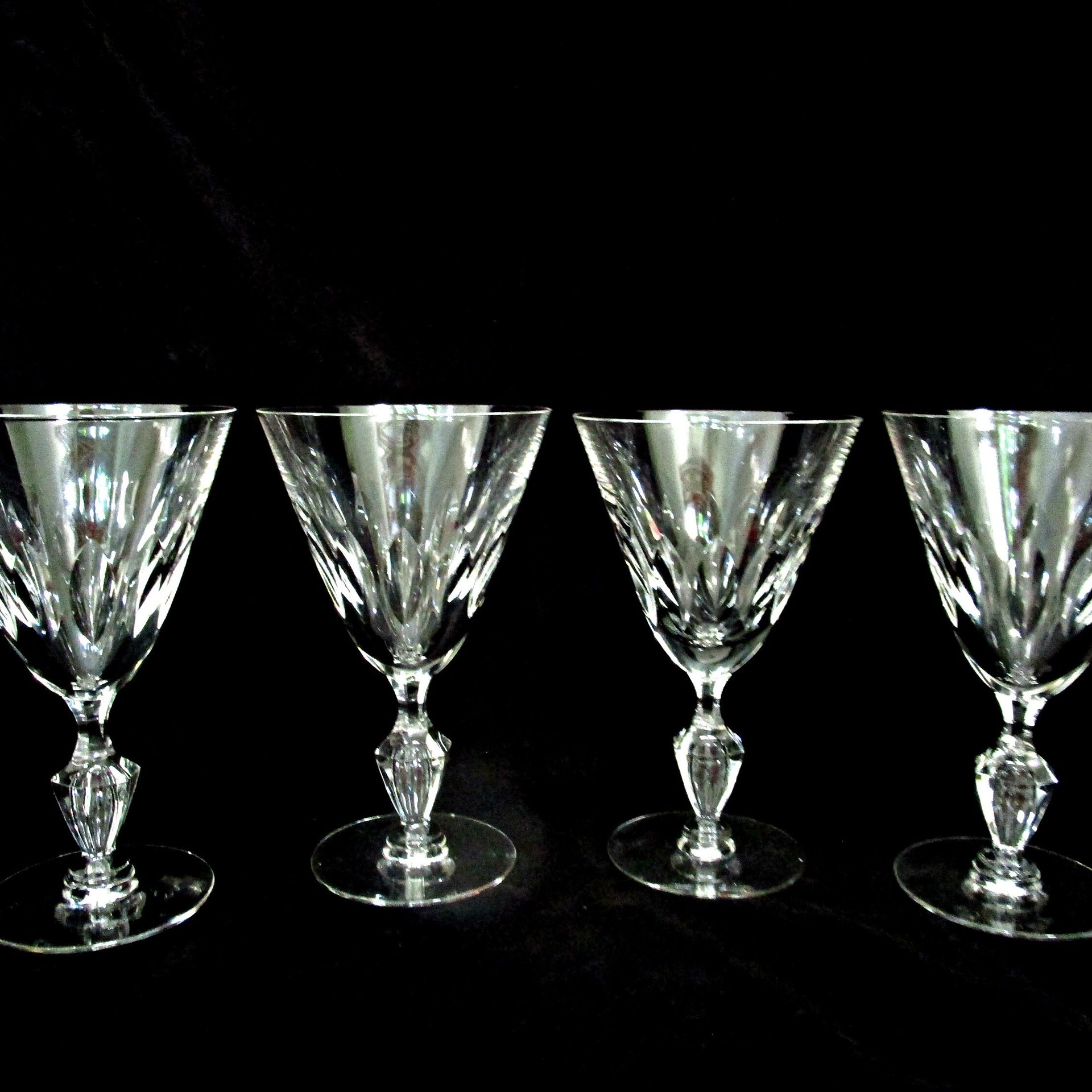 Tiffin Ashland Wine Glasses or Goblets, Tiffin Franciscan Ashland Pattern, Set of 4, 1960s, Excellent Condition, 2 Sets Avail, Vintage Gifts