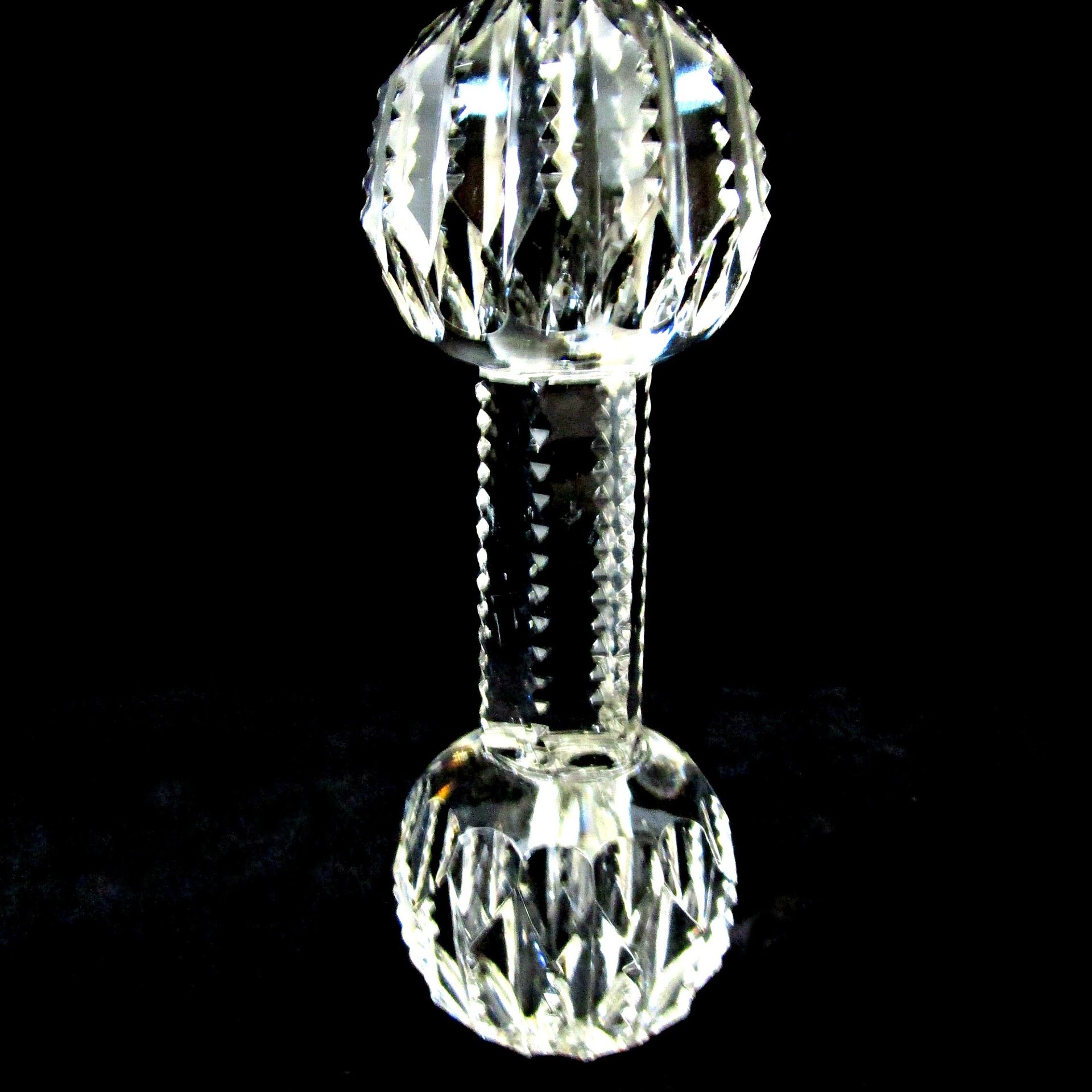 Large Crystal Knife Rest, 5 Inches Wide, Serving Utensil Rest, Crystal Dumbbell, Wedding Cake Knife Rest, Sawtooth Cuts, Excellent Condition