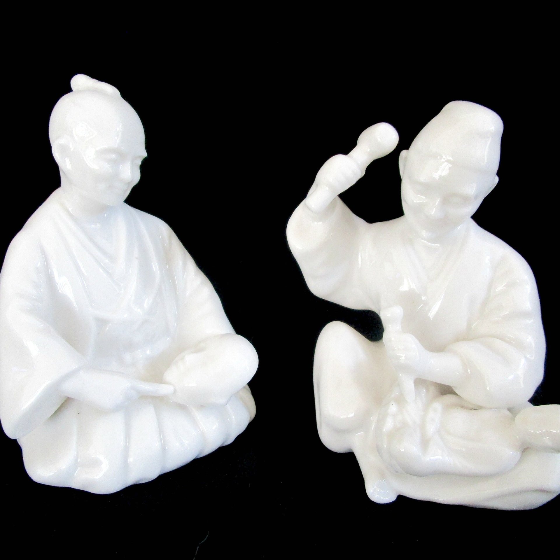 Asian Figurines, Chinese Artists, Woodworkers, Pair of Asian Statues, Wood Carvers, Set of 2