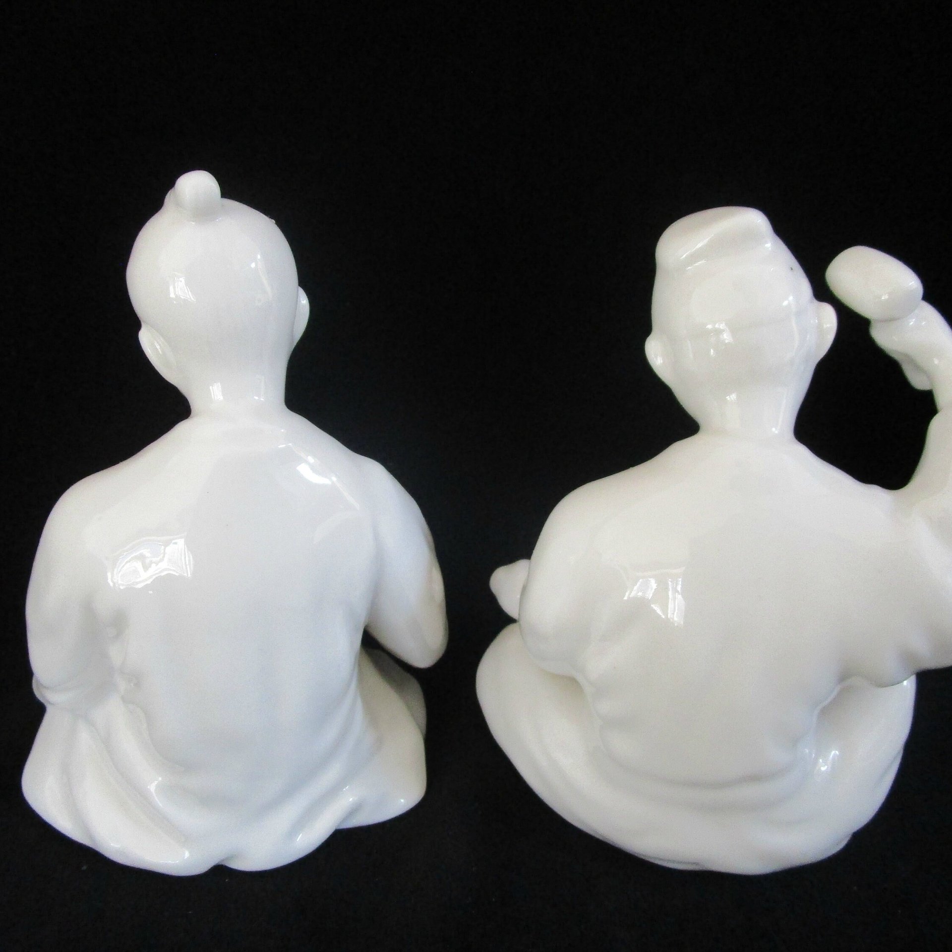 Asian Figurines, Chinese Artists, Woodworkers, Pair of Asian Statues, Wood Carvers, Set of 2