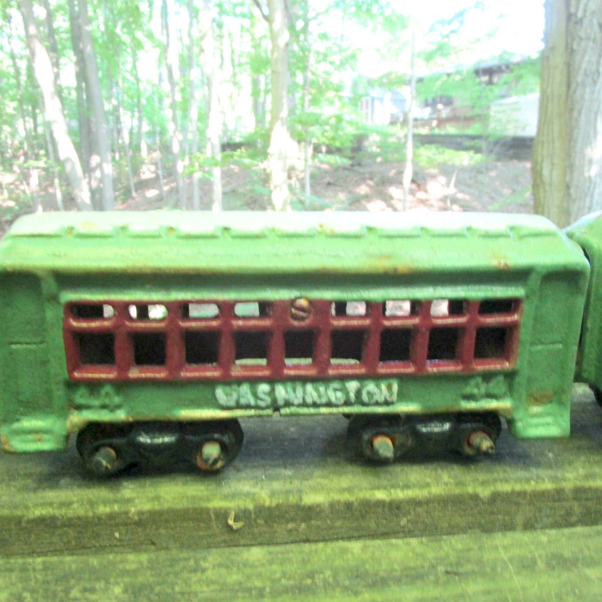 Vintage Cast Iron Train, Engine, Coal Car, Washington Cars, Observation Car, All 5 pcs Present, Large Set, Very Heavy, Make Offer