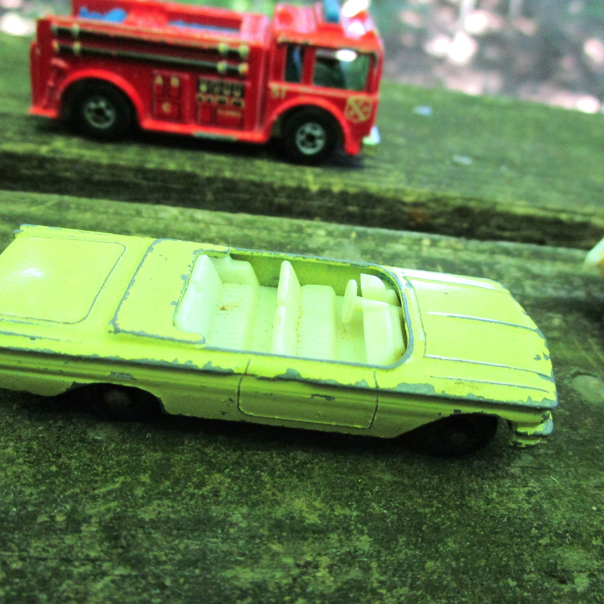Hot Wheels, Matchbox, Lesney, Set of 4, Toy Cars and Trucks, Pontiac Convertible, Fire Engine, Miniature Collectible Cars Trucks, Make Offer