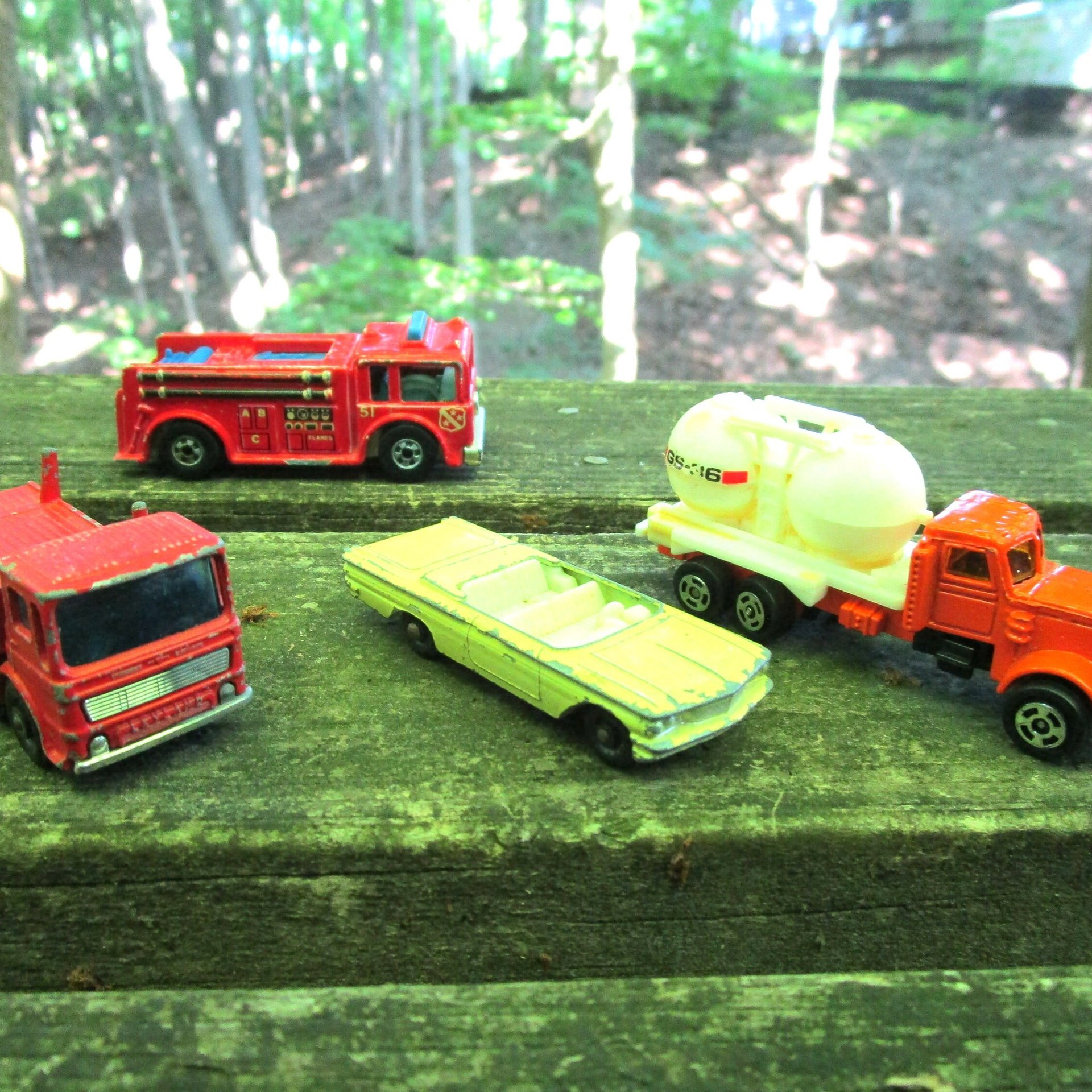 Hot Wheels, Matchbox, Lesney, Set of 4, Toy Cars and Trucks, Pontiac Convertible, Fire Engine, Miniature Collectible Cars Trucks, Make Offer