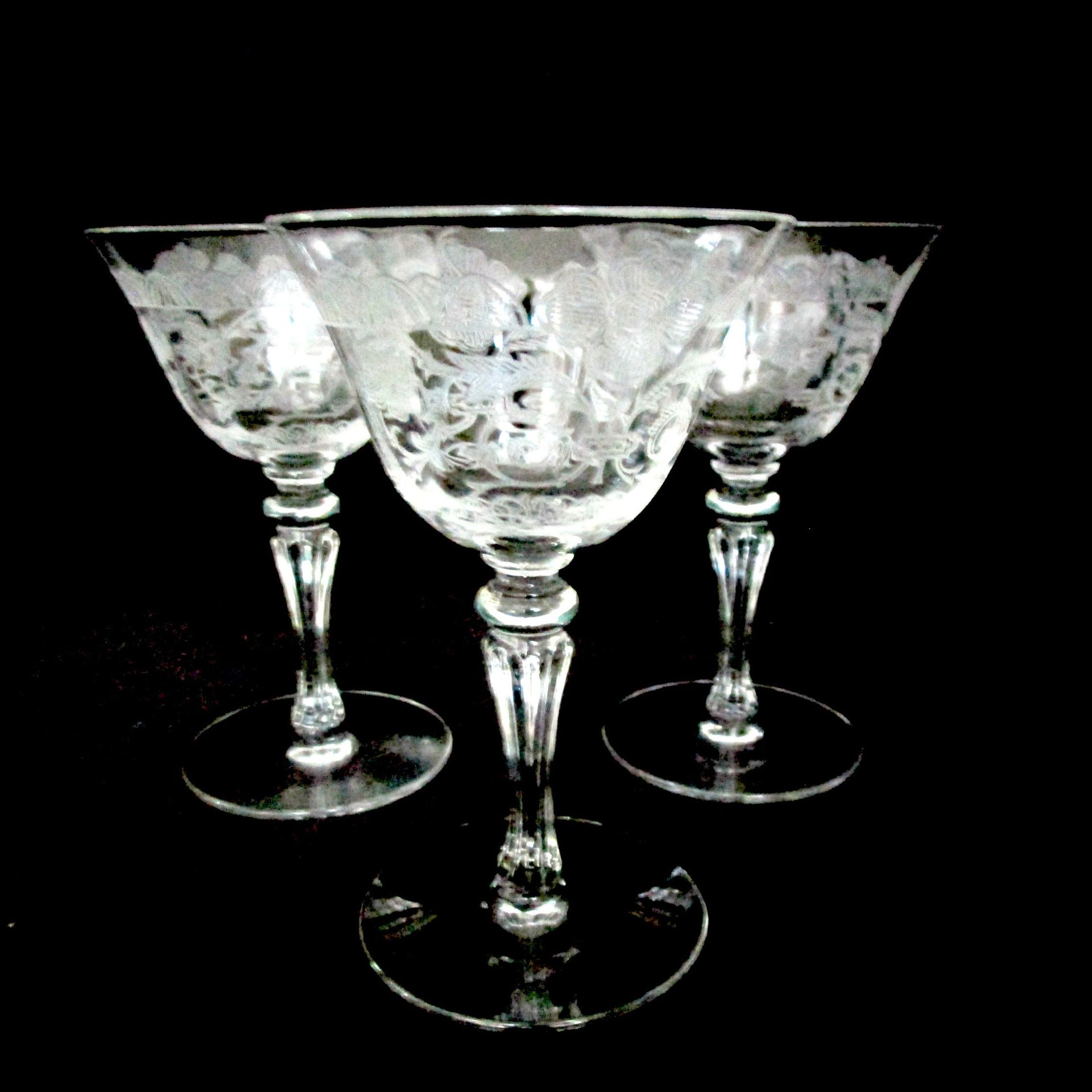 Tiffin Capri Sherry Glasses Cordials Liquors, Tiffin Passion Flower, Set of 3, Tiffin Franciscan Etched Stemware, Excellent Condition