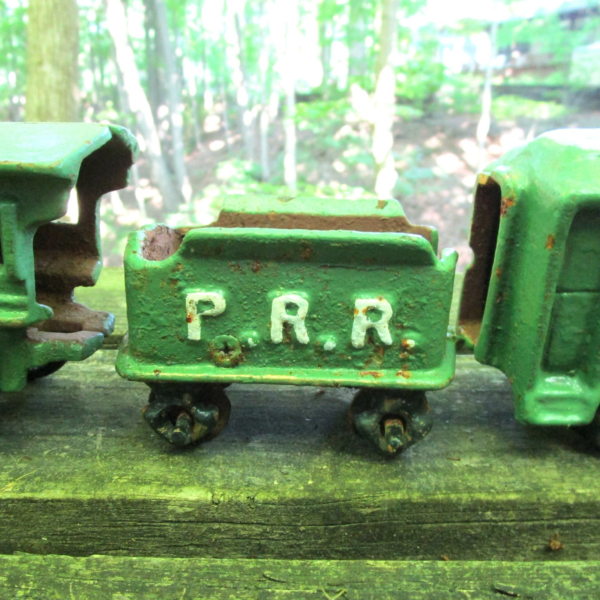 Vintage Cast Iron Train, Engine, Coal Car, Washington Cars, Observation Car, All 5 pcs Present, Large Set, Very Heavy, Make Offer