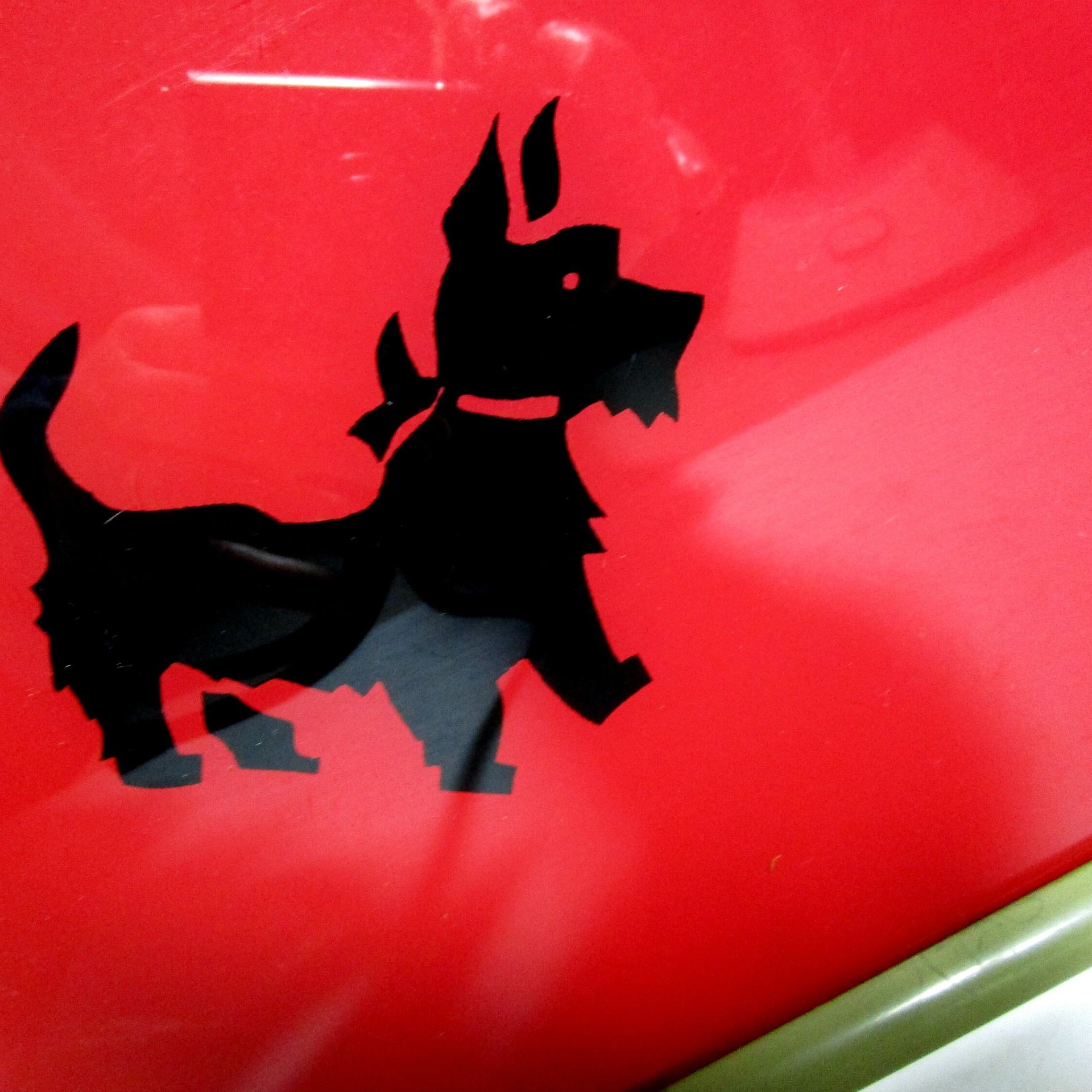Mid Century Serving Tray, Black Scottish Terriers on Red Background, Wood Handles, Scottie Cocktail Tray, Large 18 inches by 11 Inches