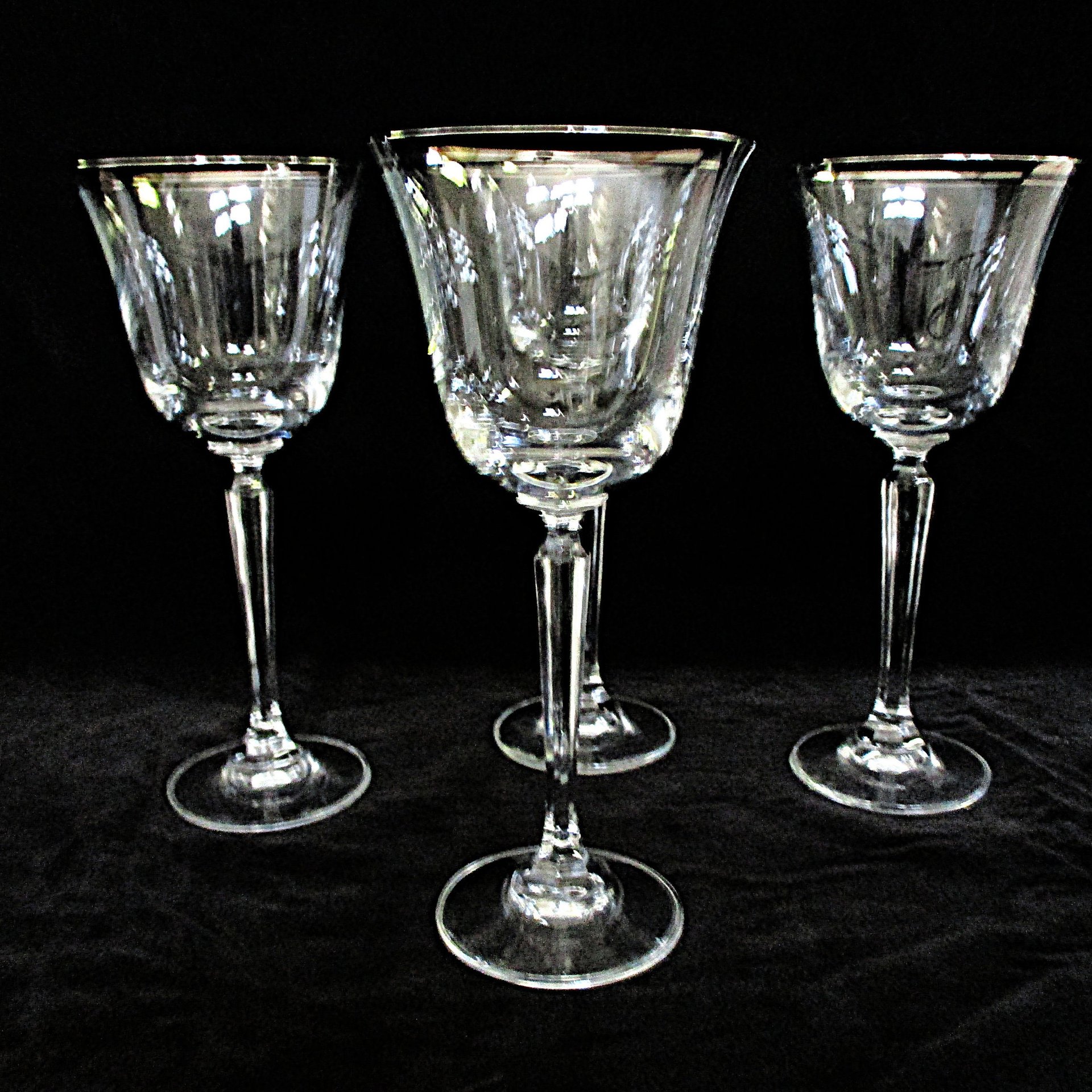 Mikasa Briarcliffe Stemware, Water Goblets, Set of 4, Platinum Trim Rim, Elegant Wedding Gift,  Bridal Stemware, Gift for Wine Lovers