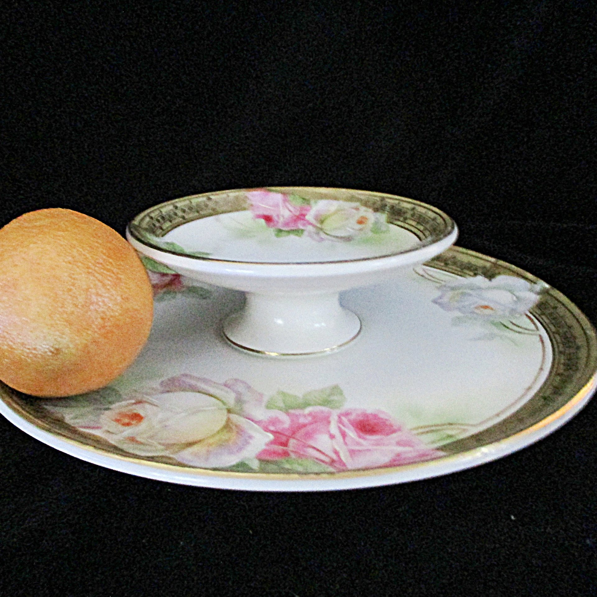 Prussia Royal Rudolstadt, Tiered Serving Plate, Roses with Heavy Gold Rim, Shrimp Serving Dish