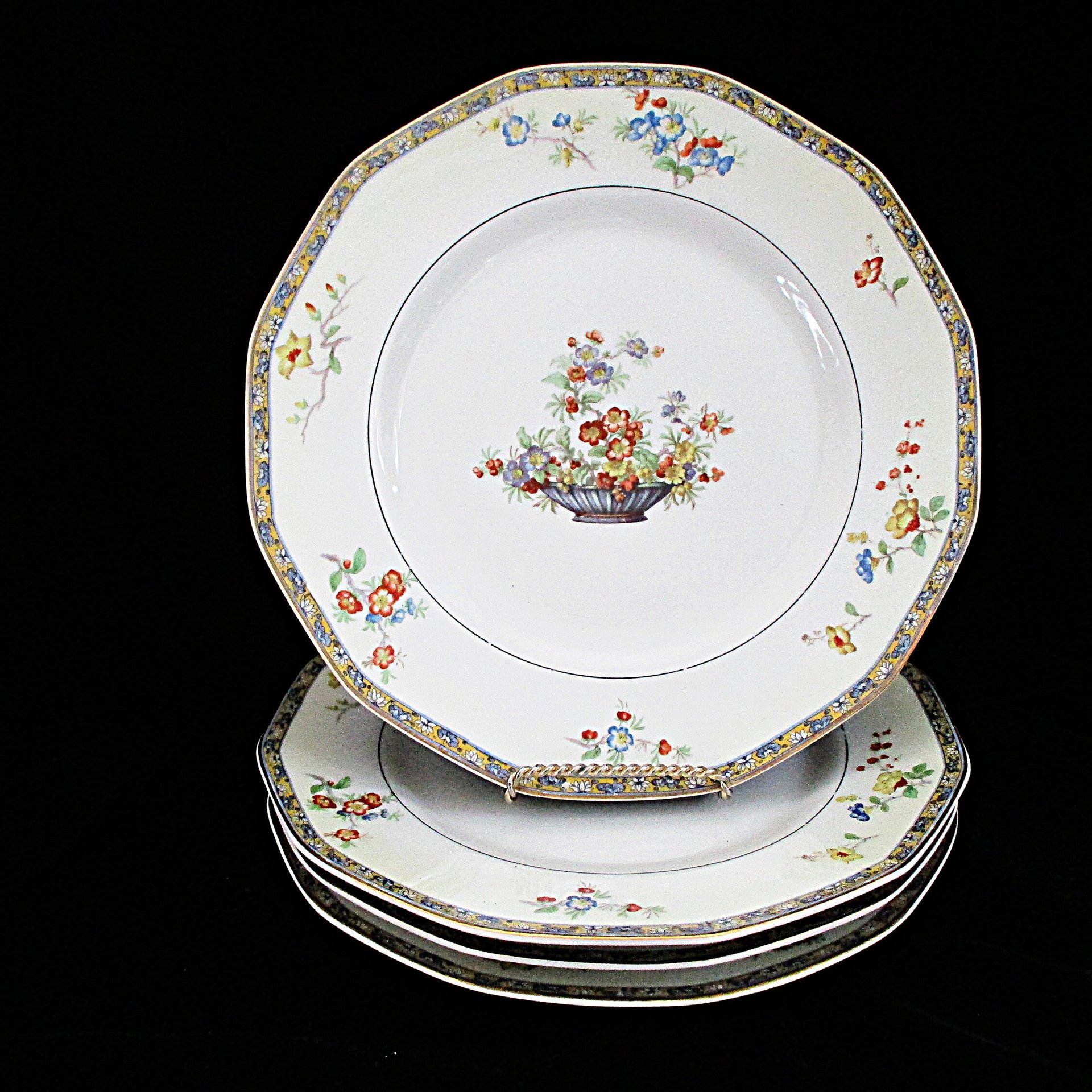 Theodore Haviland Montreux, Dinner Plates, Set of 4, Limoges France, Replacement Completer Piece, Baskets, Gold Trim, 1920s