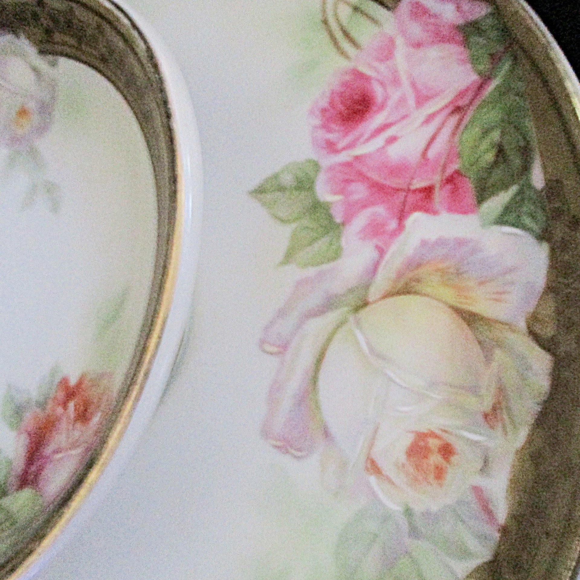 Prussia Royal Rudolstadt, Tiered Serving Plate, Roses with Heavy Gold Rim, Shrimp Serving Dish