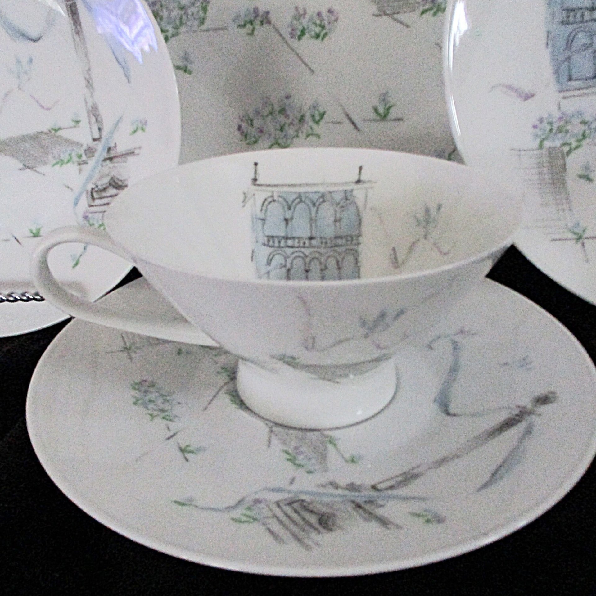 Rosenthal Plaza China, 5pc Place Setting, Artist Raymond Loewry, Selb Germany, City Plaza, Mid Century, Excellent Condition, 4 Available