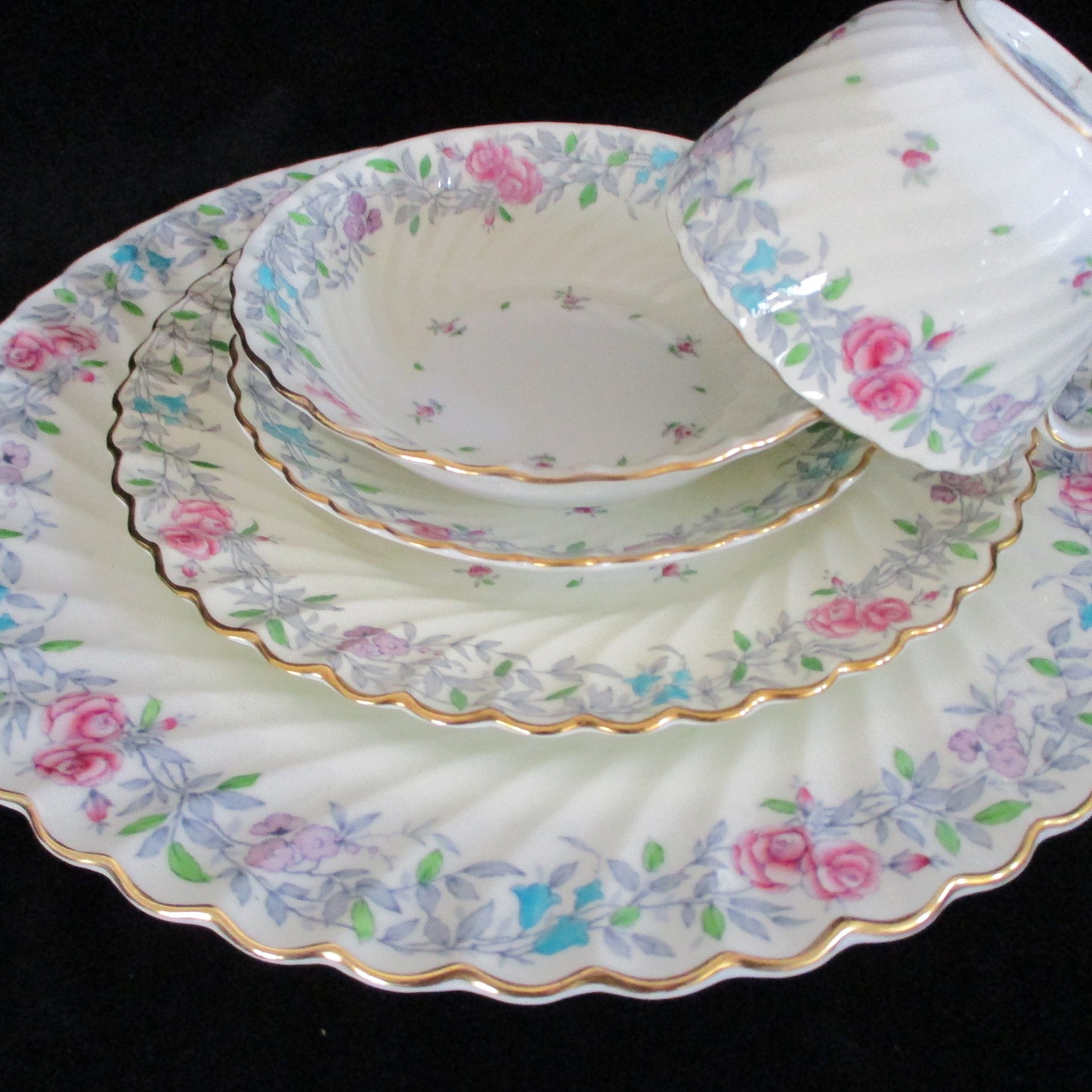 Minton Printemps 5pc, China Place Setting, Dinner Plate, Salad, Dessert Bowl, Cup, Saucer, Gold, Ruffled Edges, Replacement China, England