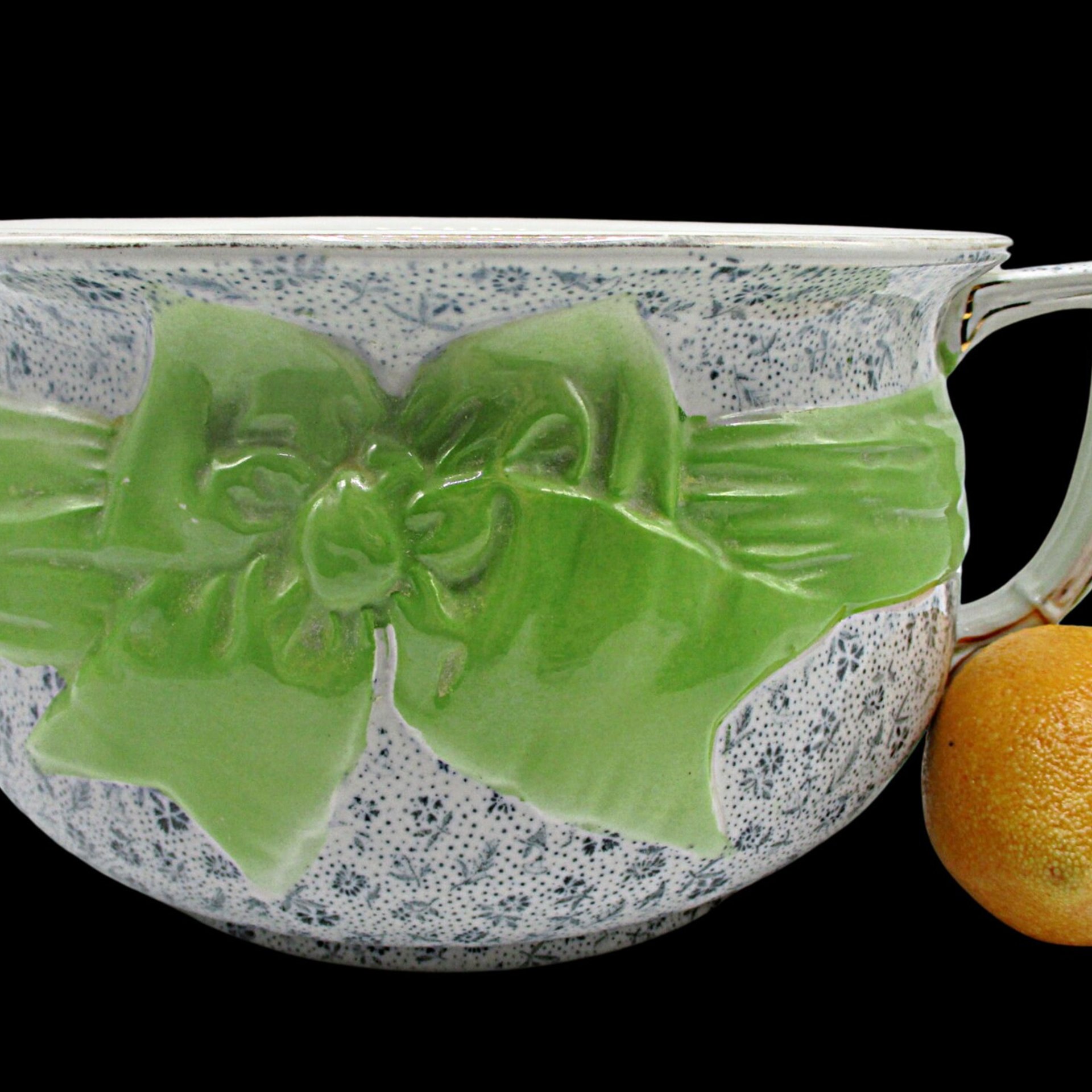 Winton Chamber Pot, Chintz with Large Green Bow, Winton Stoke on Kent, England, Bath or Bedroom Decor, Antique 1910s