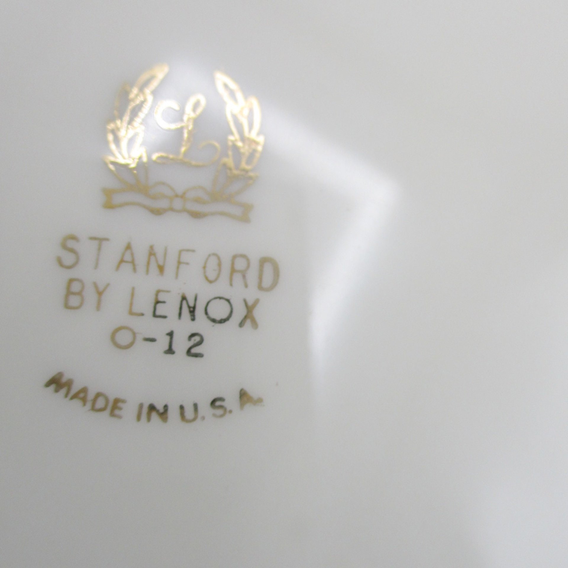 Lenox Stanford Bread or Dessert Plates, Creamy White, Bold Gold Trim, Set of 7, Tablescaping