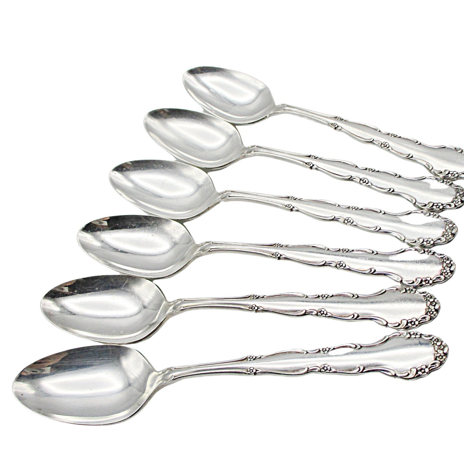 Rogers Silver Plate Teaspoons, Flirtation, Sets of 4 or Set of 6, Your Choice, Replacement Spoons