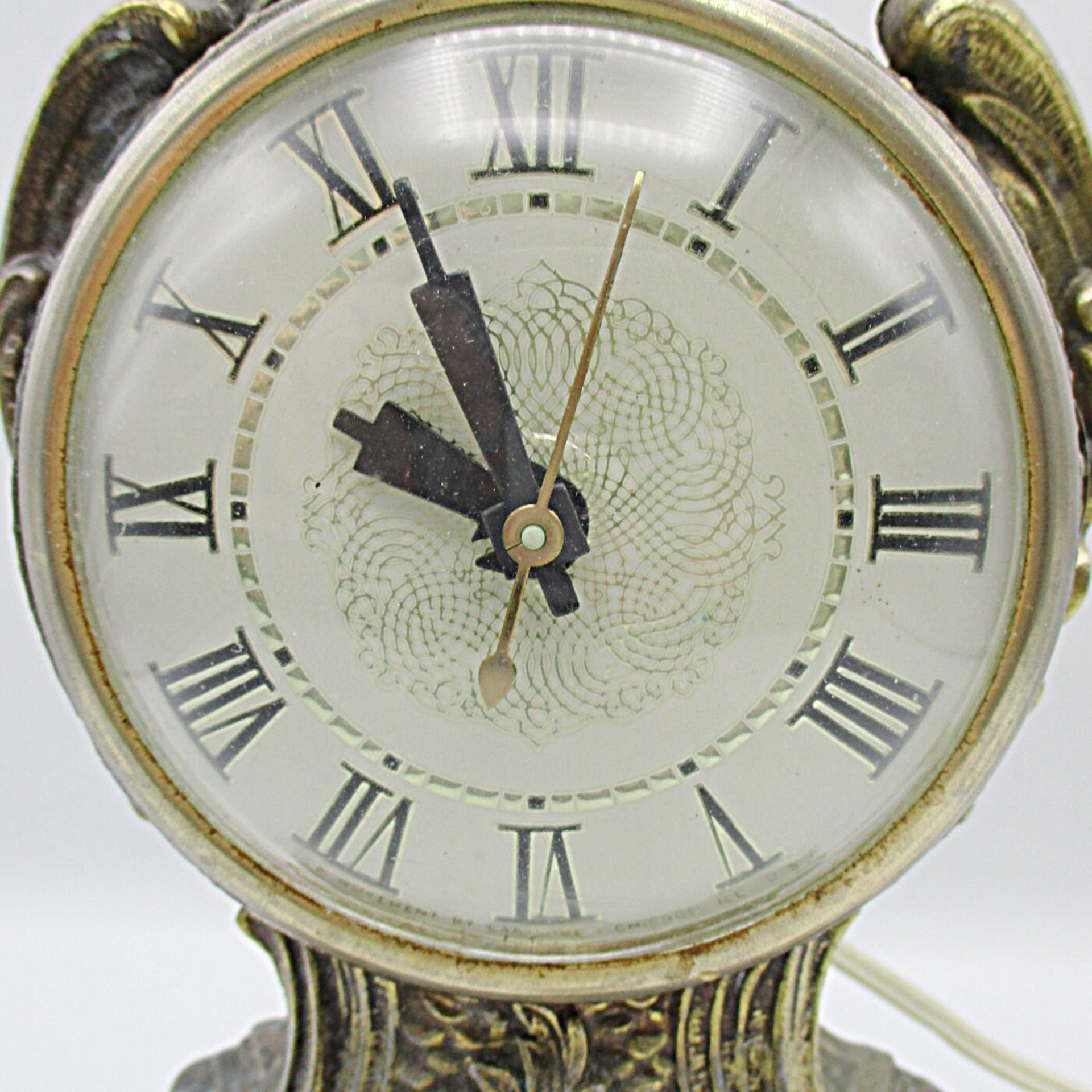 Mantle Clock, Gold Metal, Electric, Hollywood Regency, Ornate Design, Imperial Clock , Off White Face, Gold Details, Roman Numerals, Works!