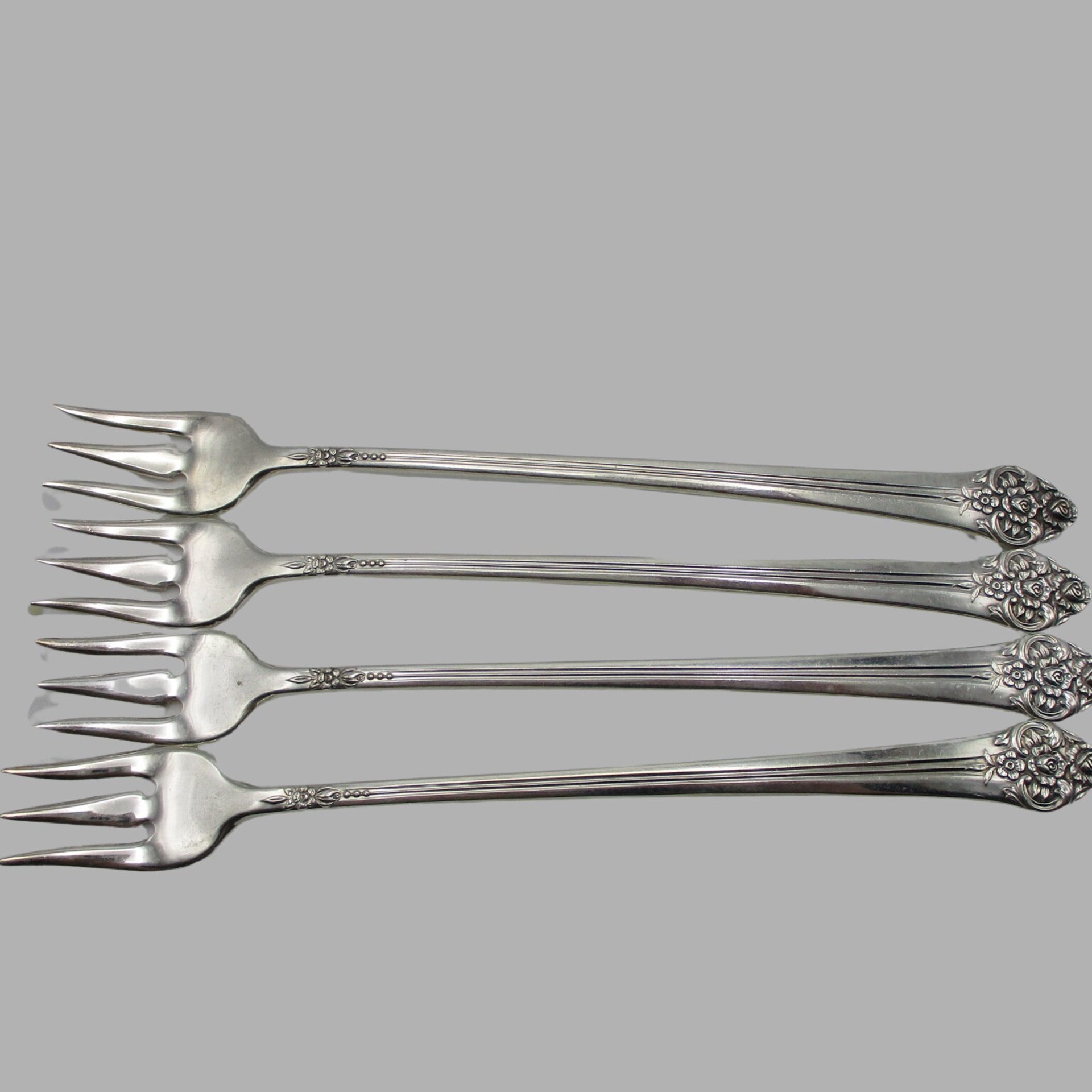 Rogers Plantation Cocktail or Seafood Forks, Silver Plate, Set of 4, Replacement Flatware or Silverware, Table Ready