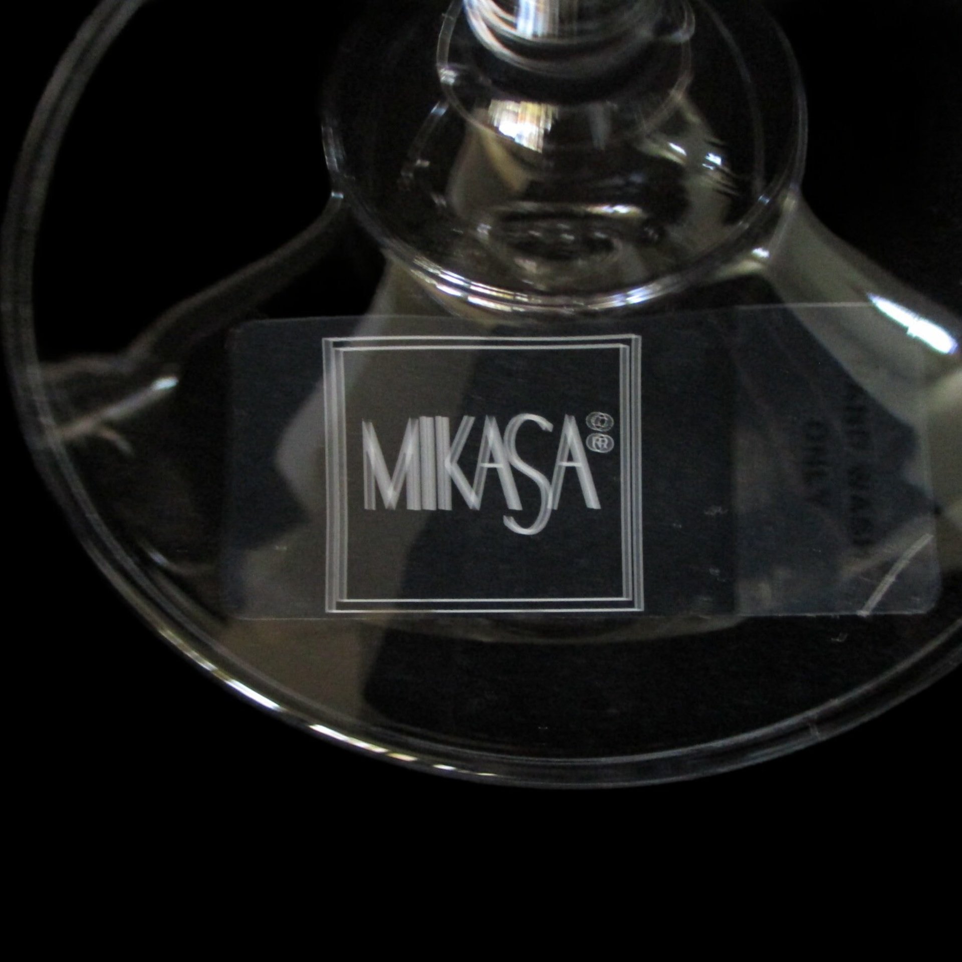 Mikasa Jamestown Wine Glasses, Clear with Gold Trim, Original Stickers, Excellent Condition, Set of 2