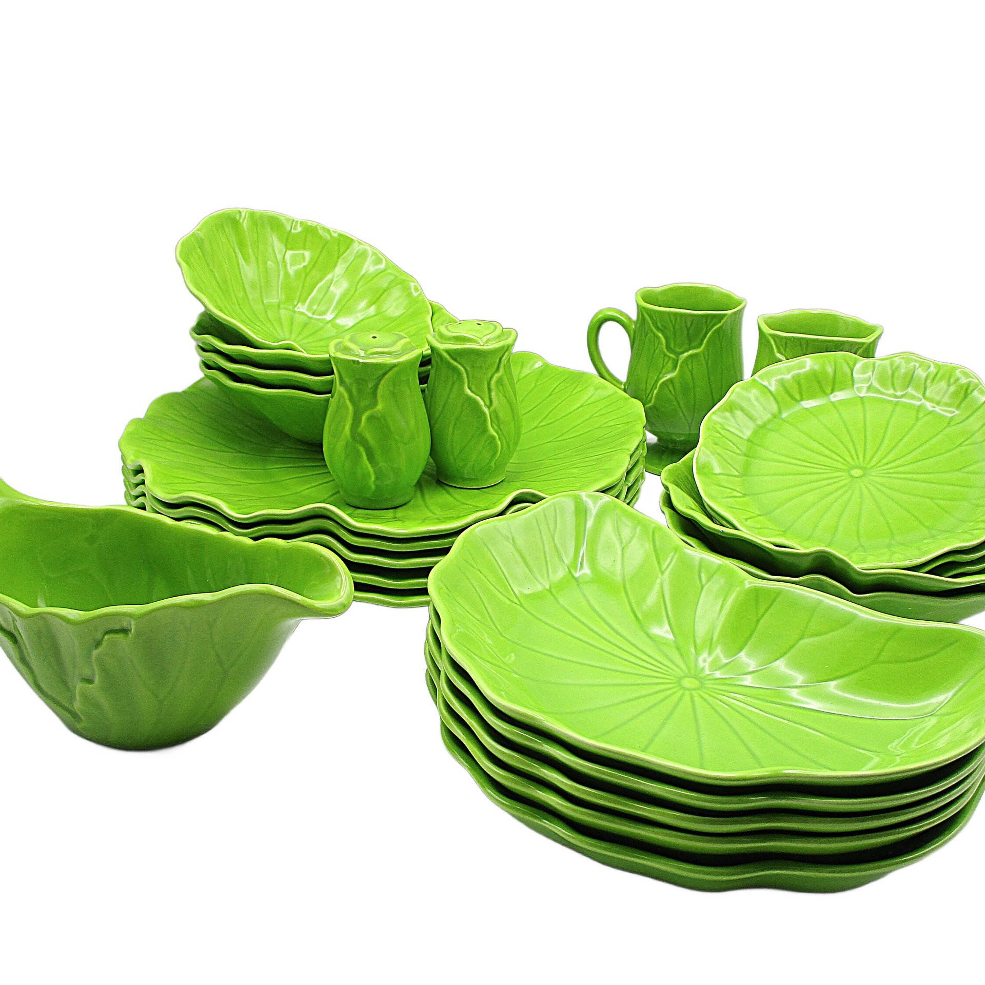 Metlox Lotus Bright Green Dinnerware, Your Choice, Crescents, Bread Salad and Dinner Plates, Cereal and Side Bowls, Salt Pepper, Gravy, Mugs