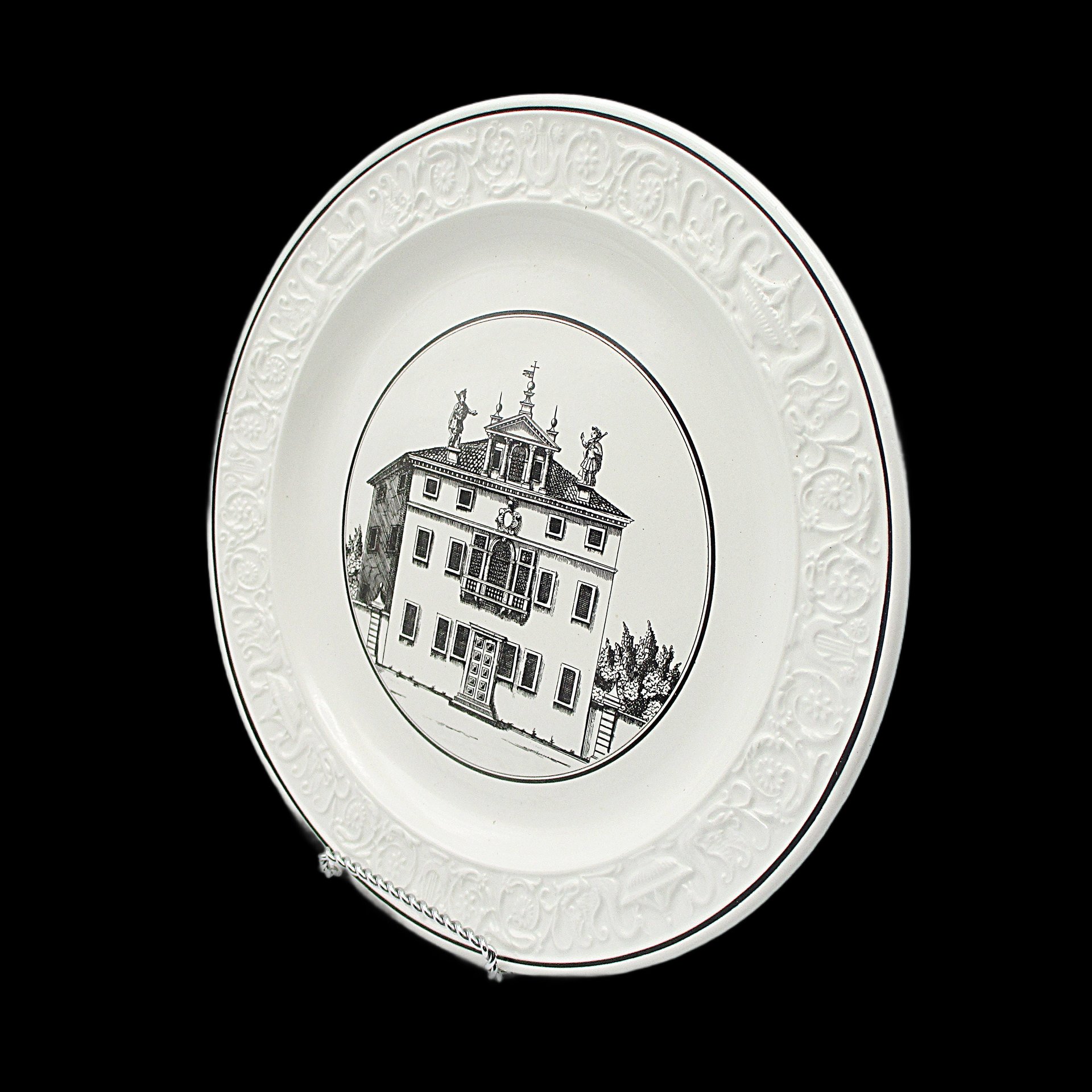 Mottahedeh Dinner Plate, Neoclassical Architectural Building, 10 Inch, Black on White, Made in Italy