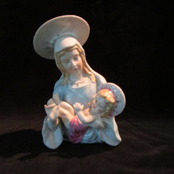 Madonna and Child Figurine, Religious Gift, First Communion, Confirmation Gift, Baptism or Christening Gift