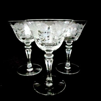 Tiffin Capri Sherry Glasses Cordials Liquors, Tiffin Passion Flower, Set of 3, Tiffin Franciscan Etched Stemware, Excellent Condition
