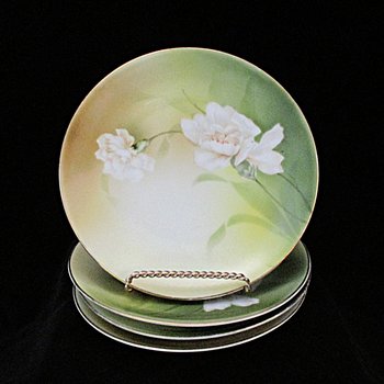 RS Germany, Bread Plates, Dessert Plates, Hand Painted Roses, Authentic RS Germany, Green and White with Floral Centers, Set of 4